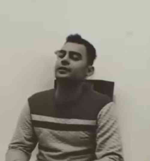 روح الله کرمی عروسک